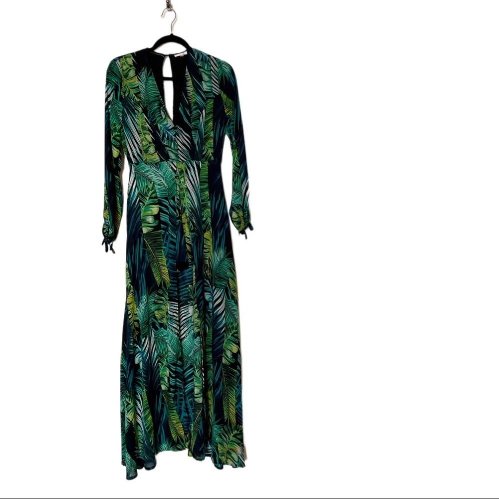 Luxxel Tropical Summer Plunging Top Shorts Dress/JumperSize Small